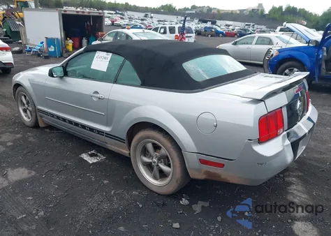 2005 Ford Mustang из США, поврежденный, VIN 1ZVFT84N755215467